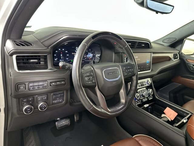 Used 2024 GMC Yukon XL Denali Ultimate image 13