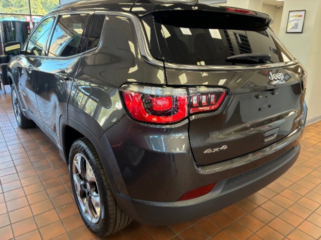 Used 2019 Jeep Compass Limited image 4