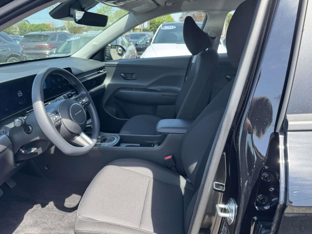 Certified 2026 Hyundai Kona SE AWD/4WD image 13