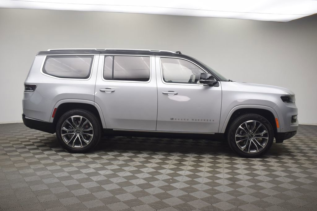 New 2024 Jeep Grand Wagoneer Series III AWD/4WD image 6