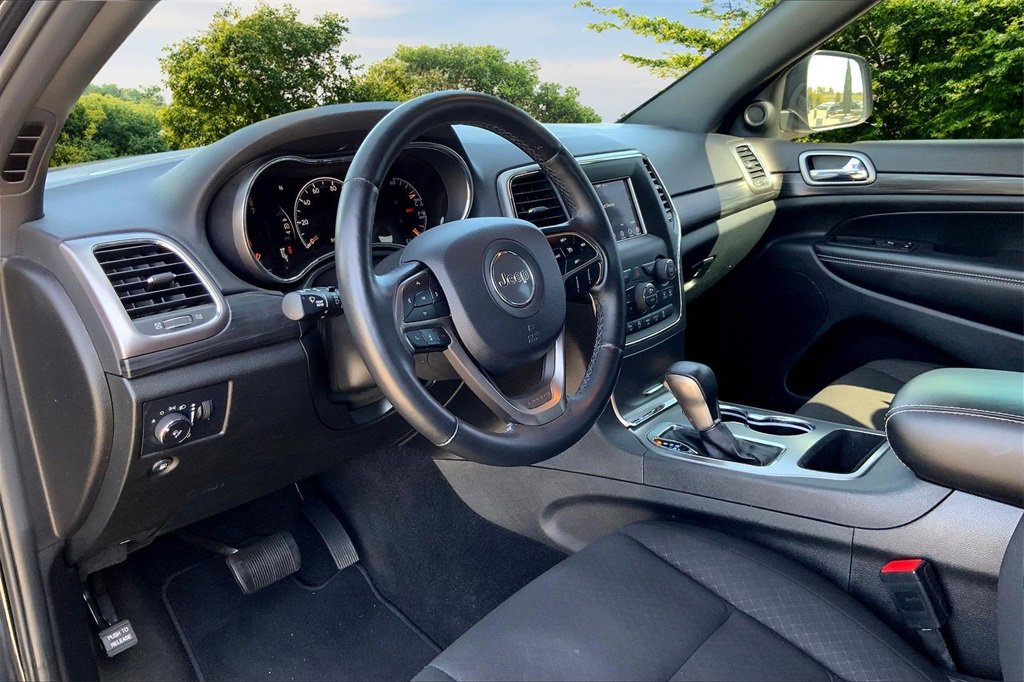 Used 2021 Jeep Grand Cherokee Freedom Edition image 17