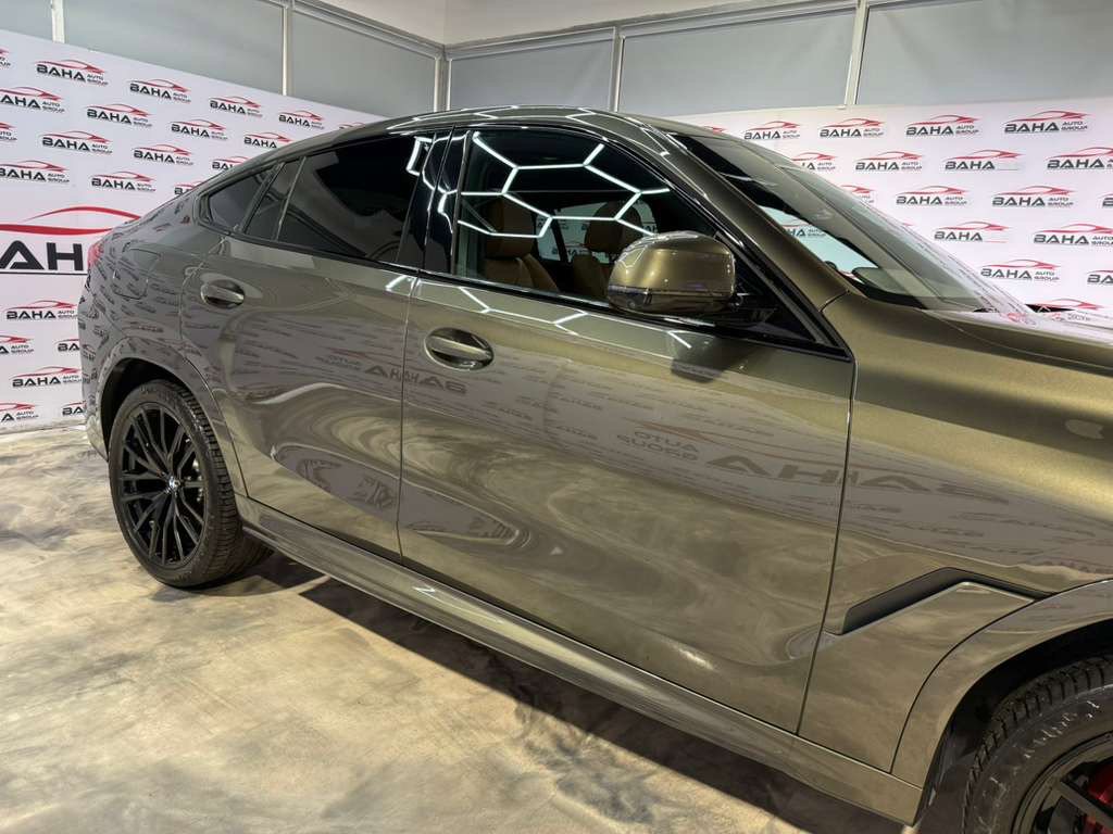 Used 2023 BMW X6 xDrive40i w/ M Sport Package image 8