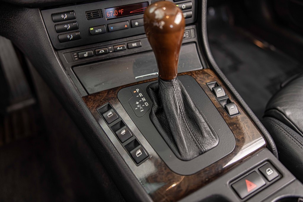 Used 2001 BMW 330Ci Convertible image 28