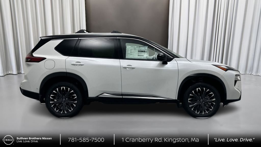 New 2026 Nissan Rogue Platinum image 4