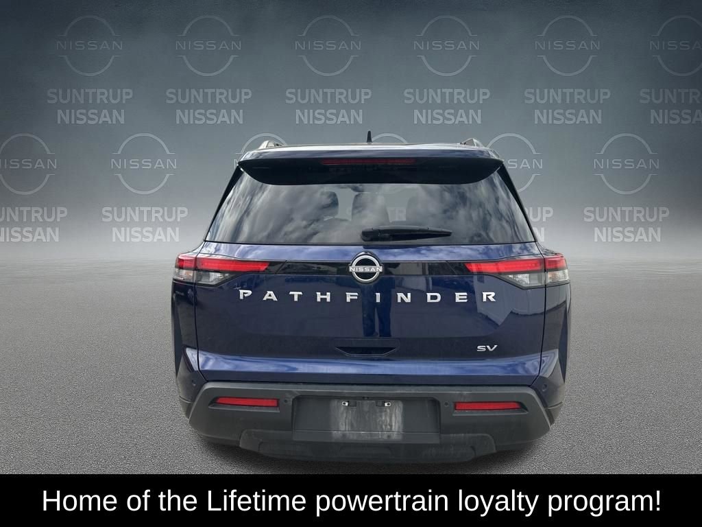 Used 2023 Nissan Pathfinder SV image 4