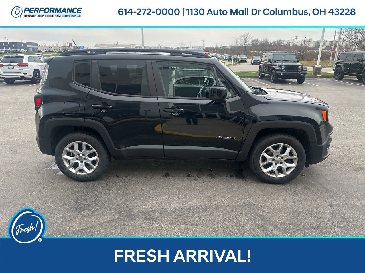 Used 2015 Jeep Renegade Latitude image 3