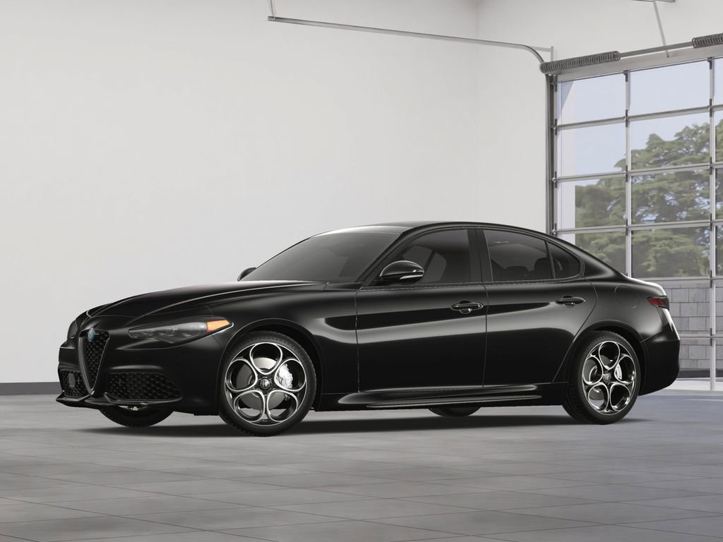 New 2025 Alfa Romeo Giulia AWD image 2