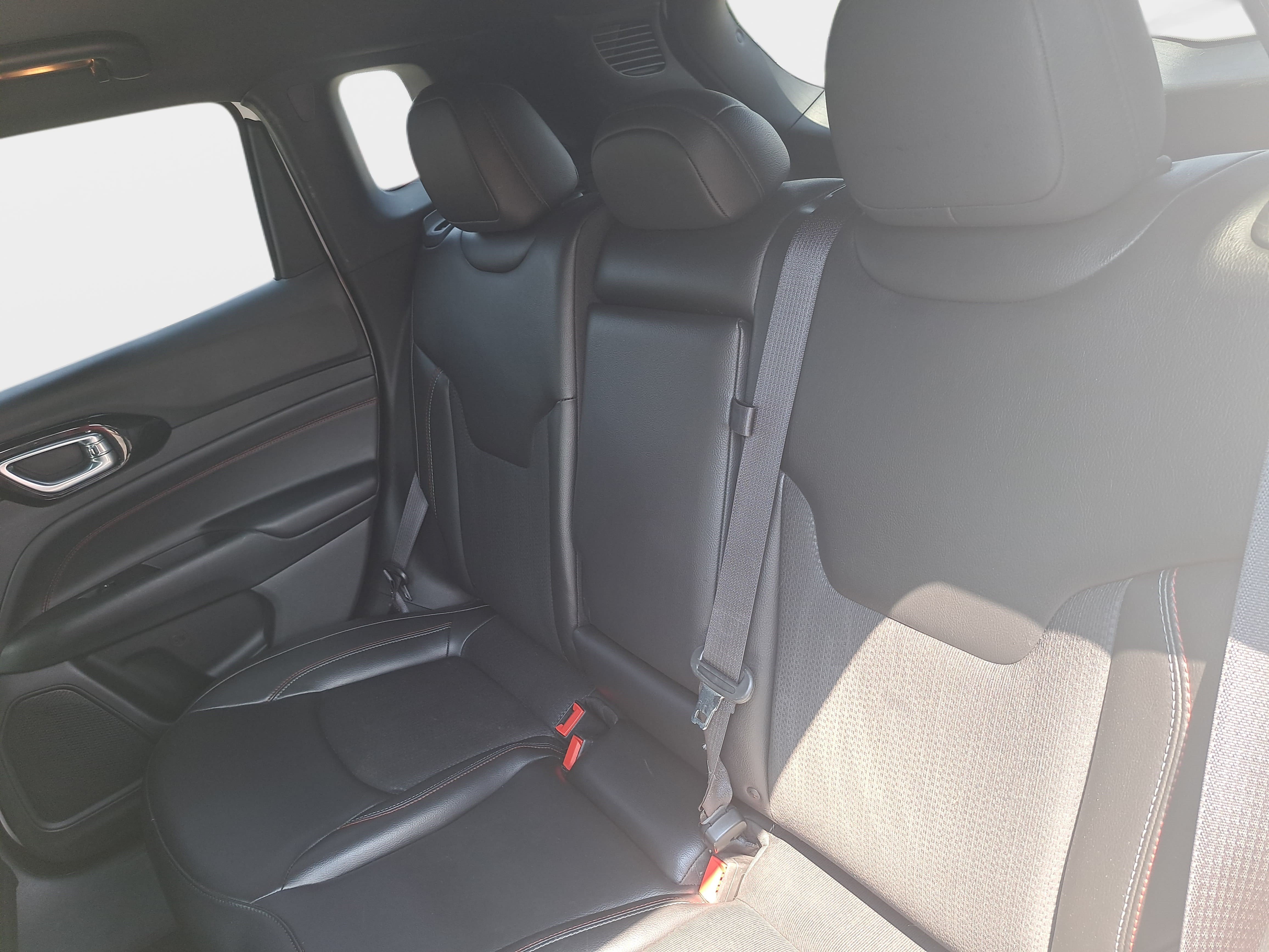 Used 2023 Jeep Compass Trailhawk AWD/4WD image 13
