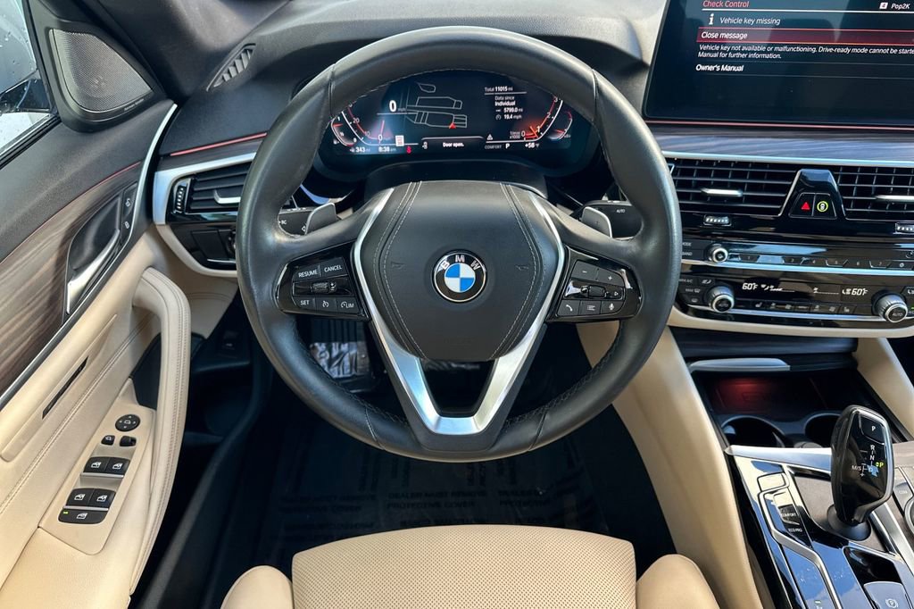 Used 2021 BMW 530i w/ Premium Package image 15