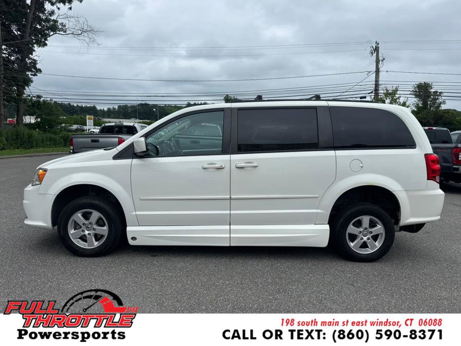 Used 2012 Dodge Grand Caravan SXT image 6
