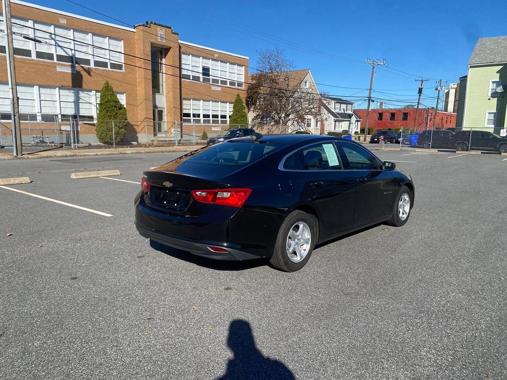 Used 2018 Chevrolet Malibu LS image 5