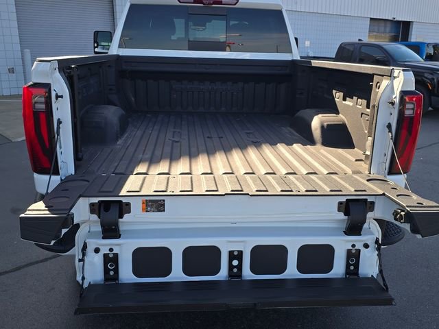 Used 2024 GMC Sierra 2500 Denali w/ Denali Reserve Package AWD/4WD image 14