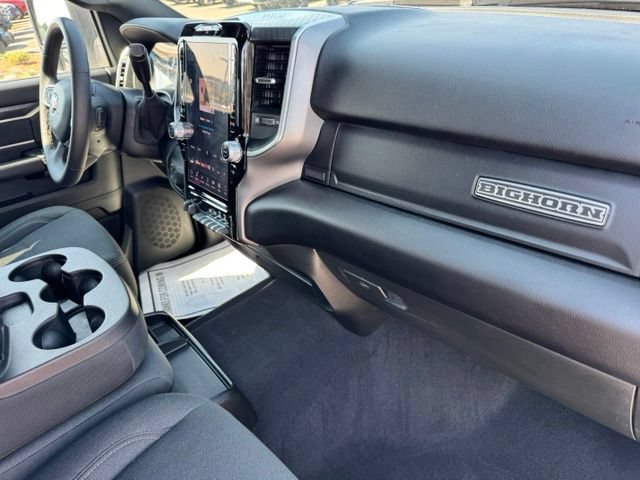 Certified 2025 RAM 2500 Big Horn AWD/4WD image 27