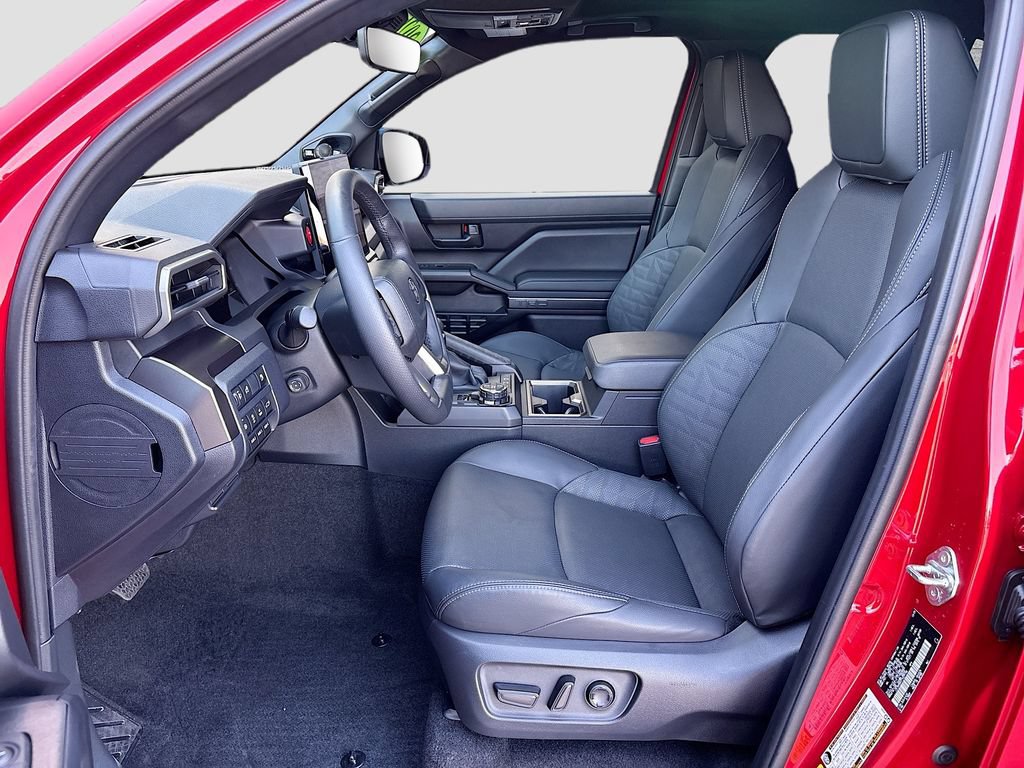 Certified 2026 Toyota 4Runner TRD Off-Road Premium AWD/4WD image 19