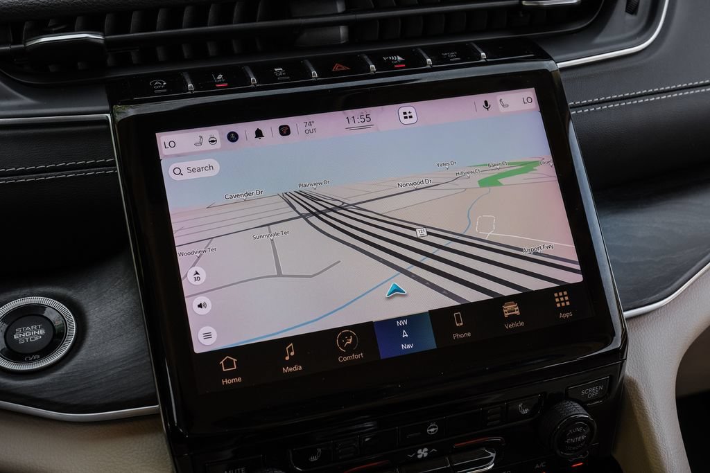 Used 2022 Jeep Grand Cherokee Limited RWD image 28