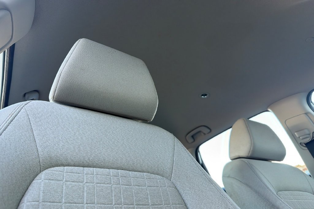 Certified 2024 Honda HR-V LX image 20