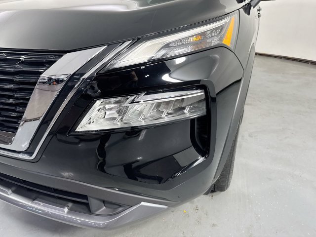 Used 2023 Nissan Rogue SL AWD/4WD image 28