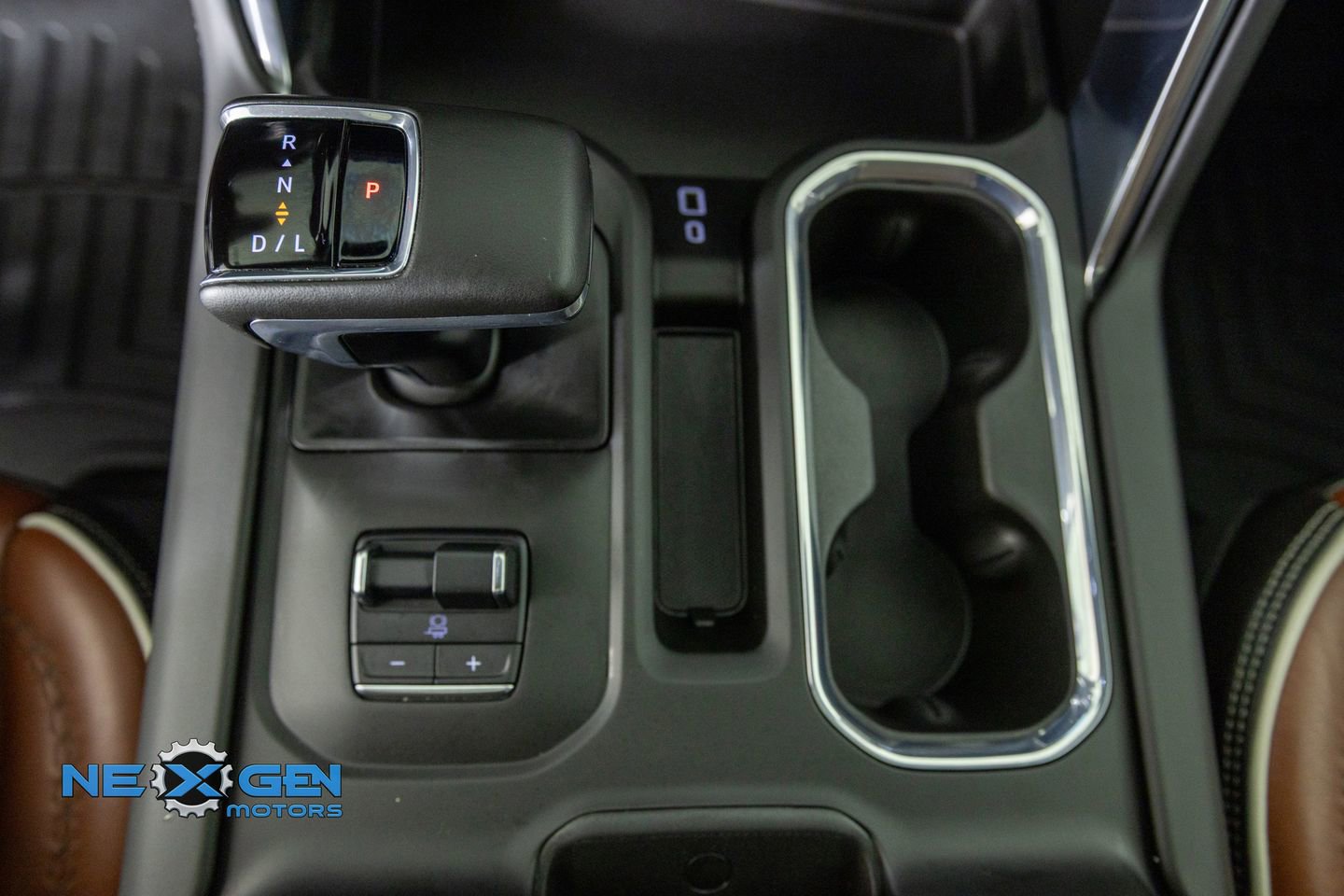 Used 2024 GMC Sierra 1500 Denali Ultimate AWD/4WD image 22