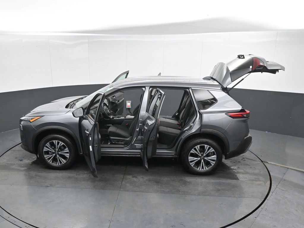 Used 2023 Nissan Rogue SV image 55