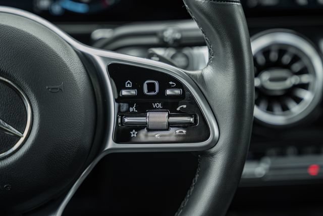 Certified 2023 Mercedes-Benz GLB 250 4MATIC image 26