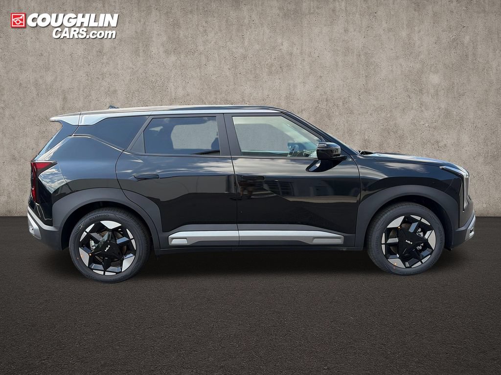 New 2027 Kia Seltos S FWD image 9