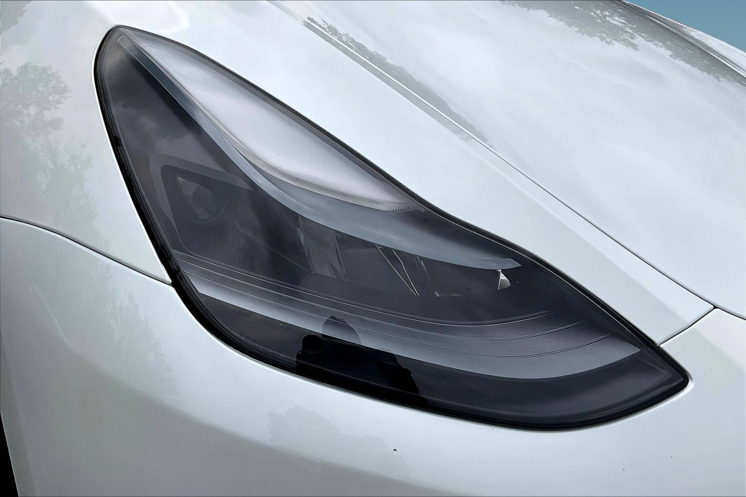 Used 2024 Tesla Model Y Long Range AWD/4WD image 30