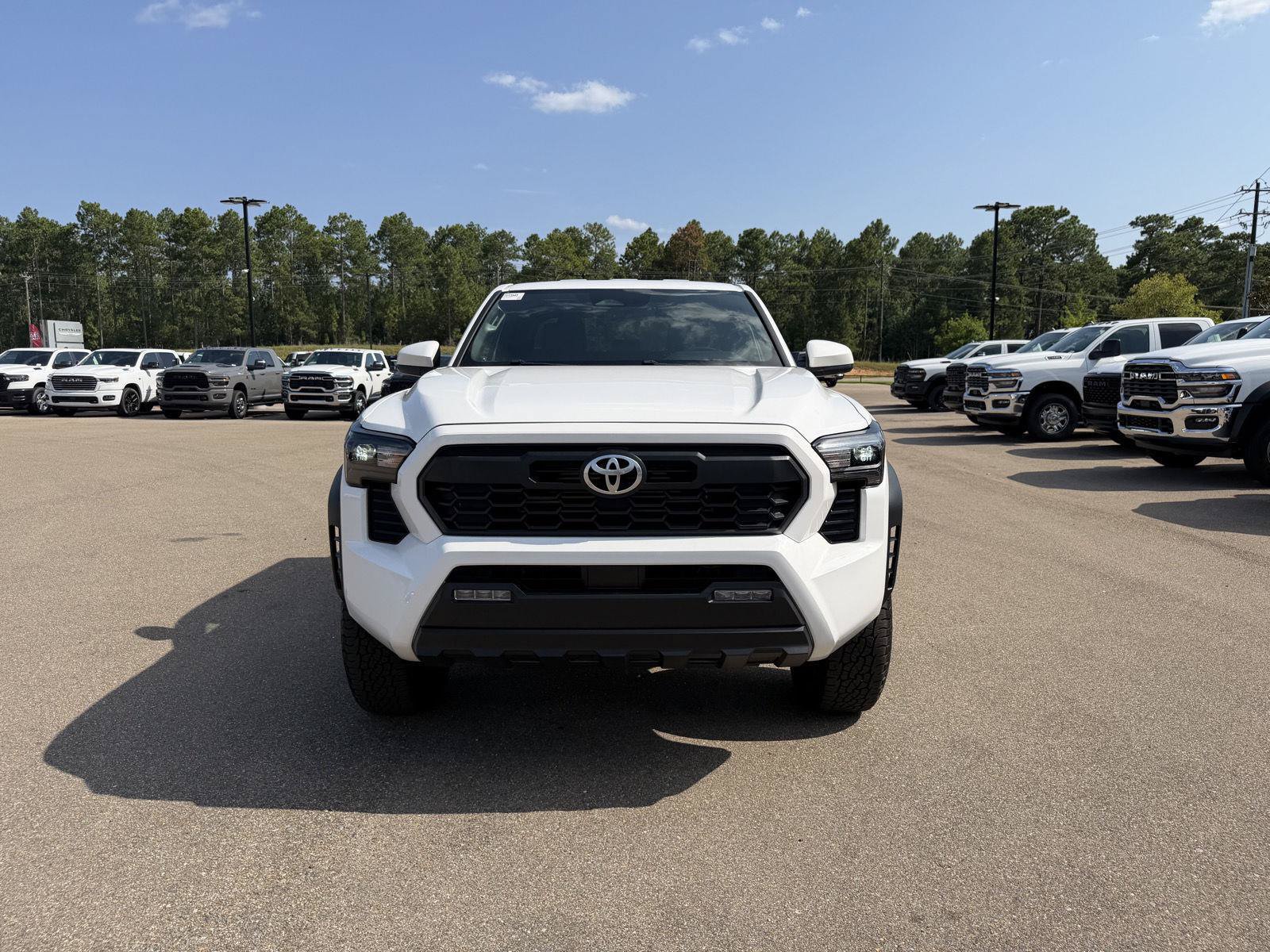 Used 2024 Toyota Tacoma TRD Off-Road AWD/4WD image 2
