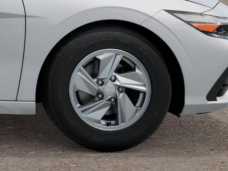 New 2026 Hyundai Elantra SE image 8