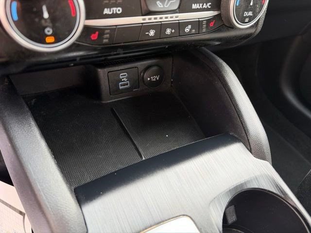 Used 2022 Ford Escape SE w/ Convenience Package FWD image 27