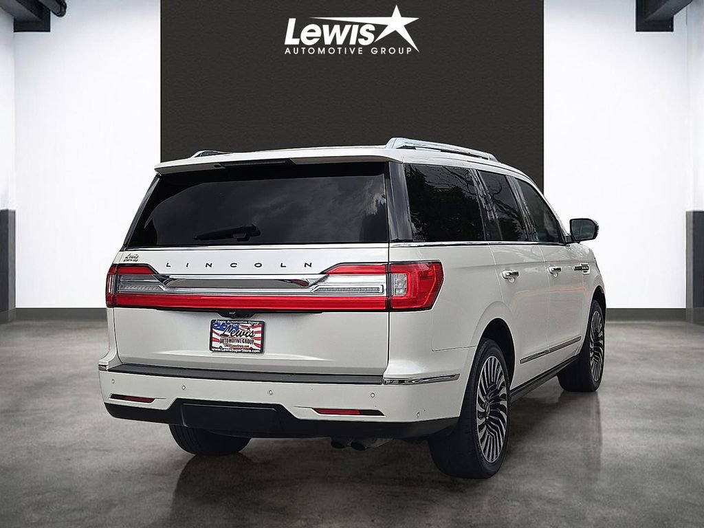 Used 2018 Lincoln Navigator Black Label image 4