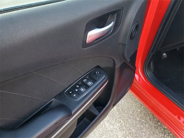 Used 2023 Dodge Charger SXT image 10