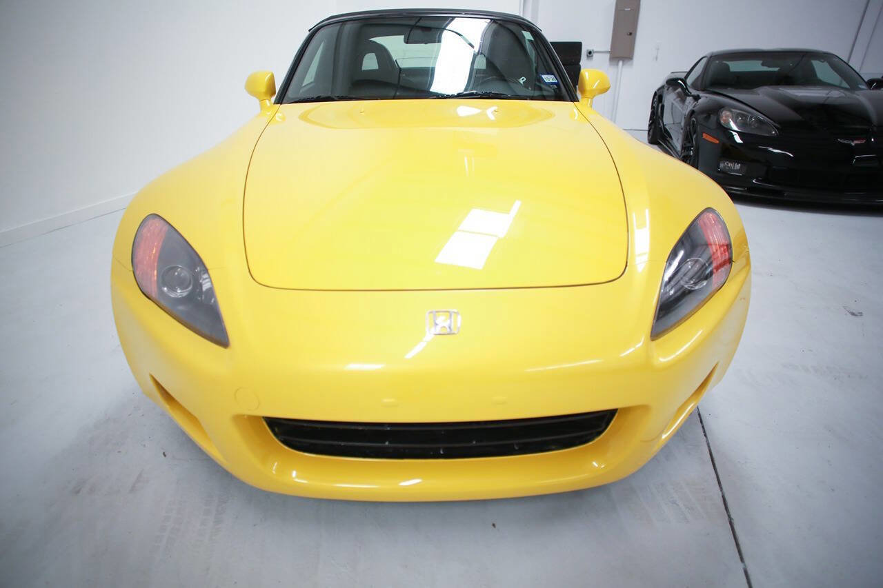 Used 2001 Honda S2000 image 2