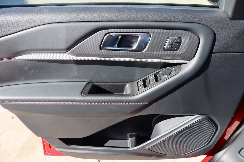 New 2026 Ford Explorer ST-Line w/ ST-Line Street Pack image 20