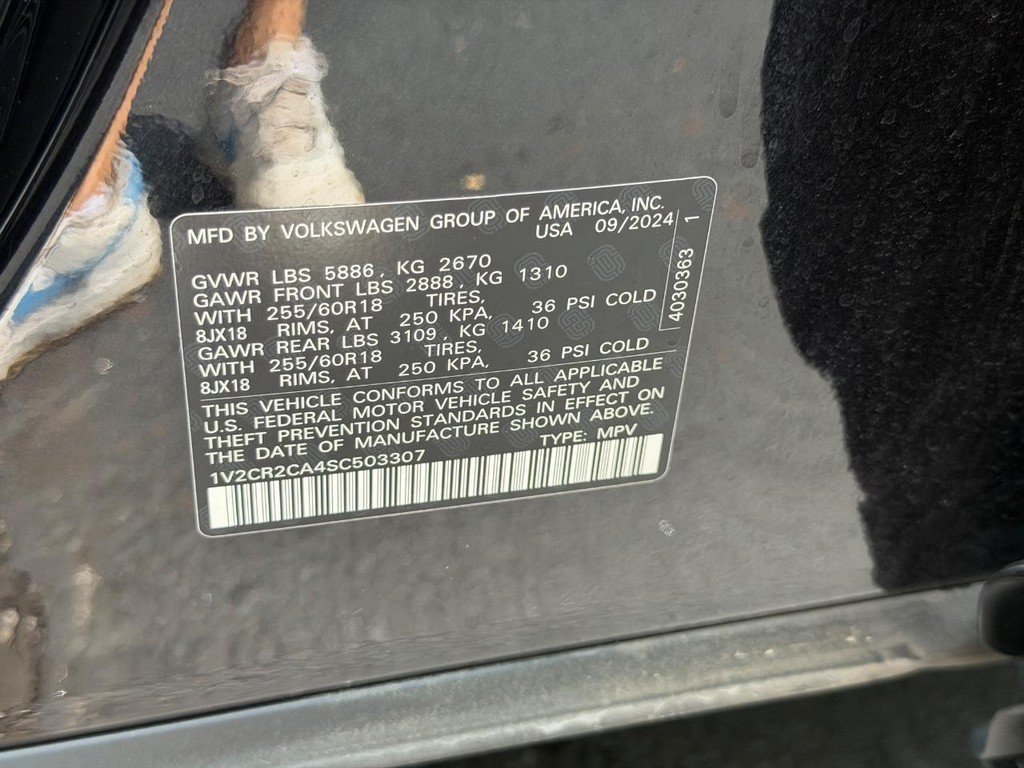 Used 2025 Volkswagen Atlas Peak Edition SE AWD/4WD image 21