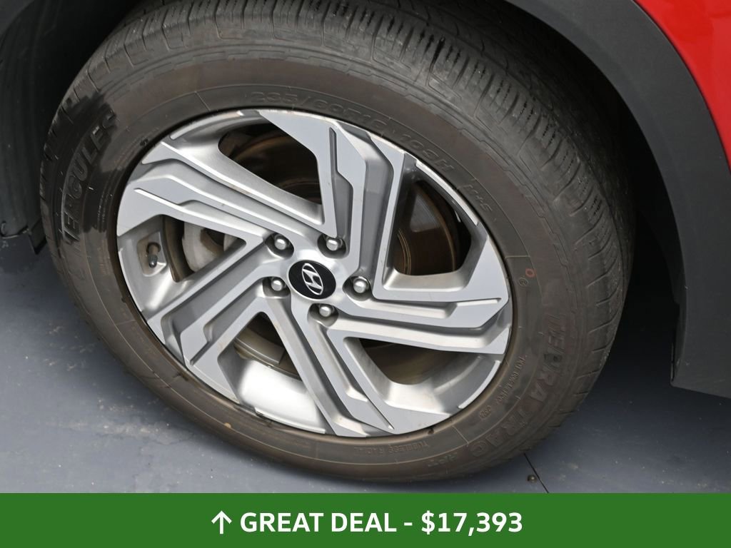 Used 2023 Hyundai Santa Fe SEL image 15