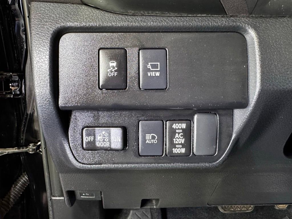 Certified 2023 Toyota Tacoma TRD Off-Road w/ Advanced Technology Package AWD/4WD image 28
