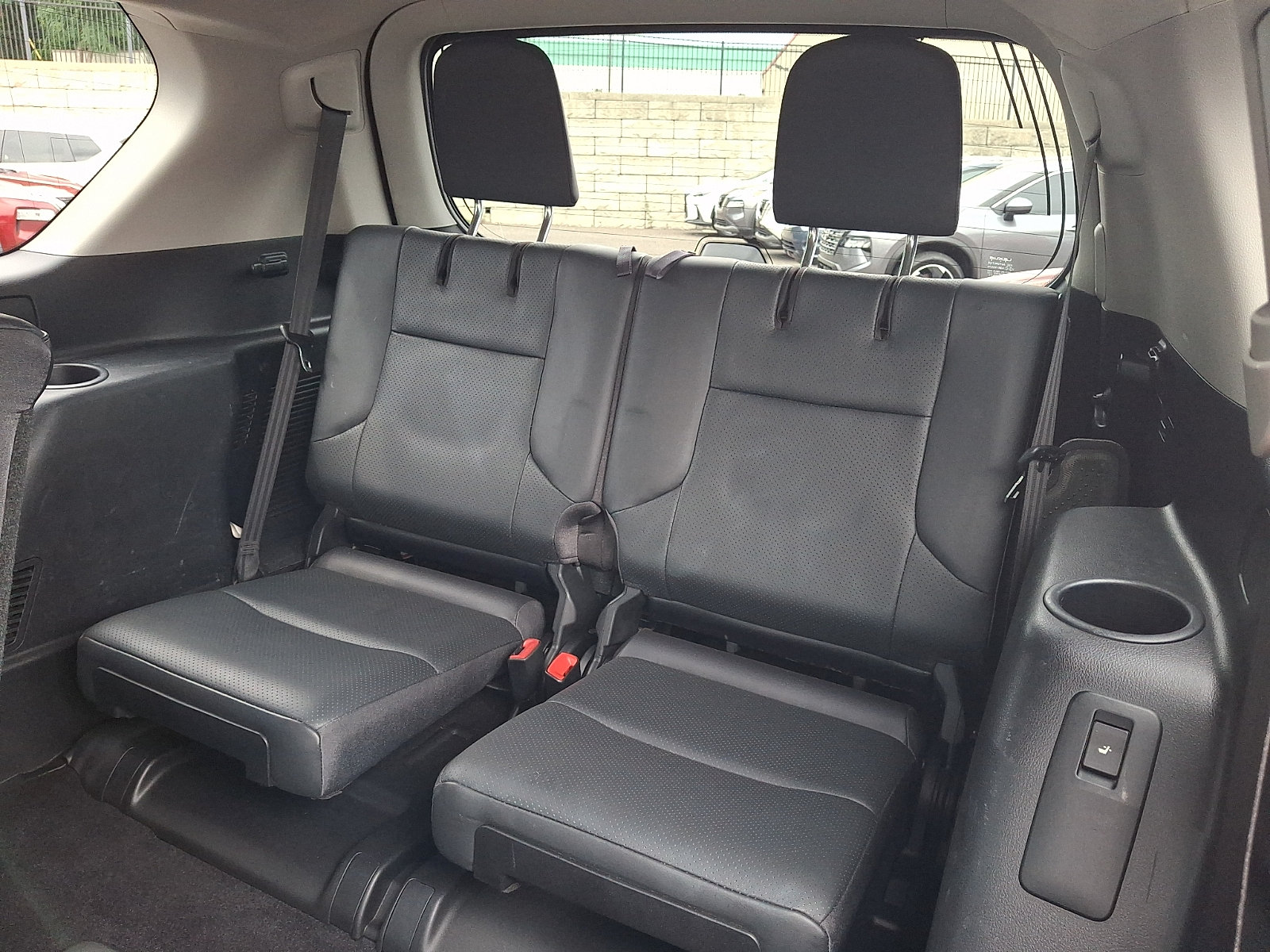 Used 2011 Lexus GX 460 w/ Comfort Plus Pkg AWD/4WD image 10