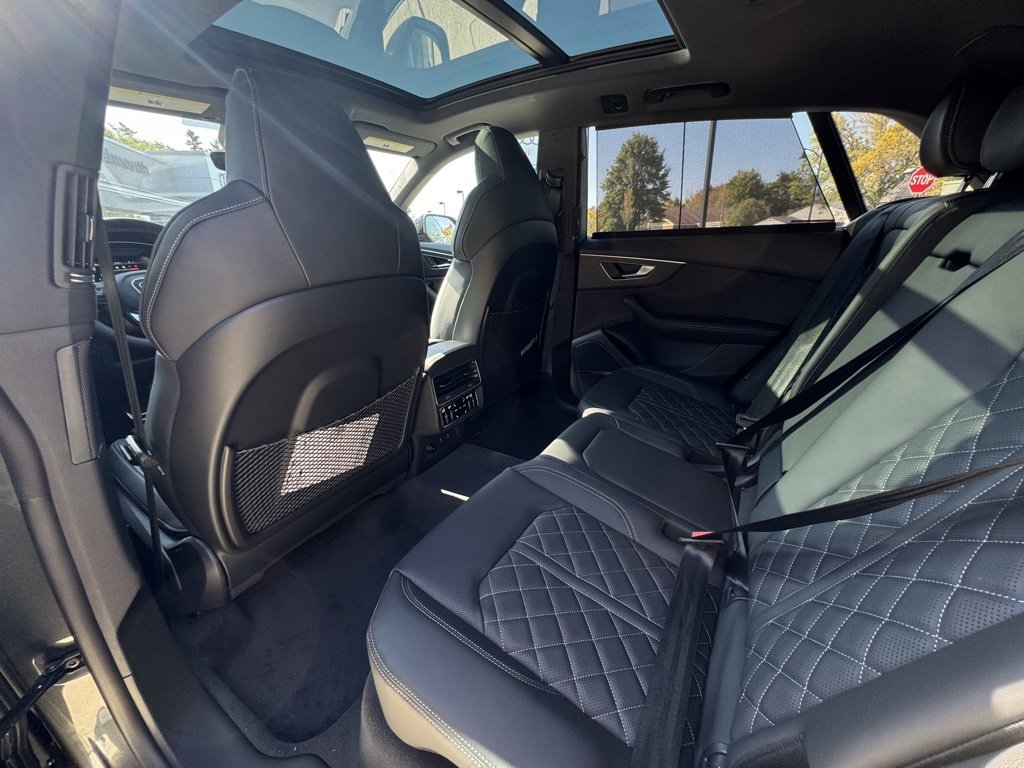 New 2026 Audi SQ8 Premium Plus image 29