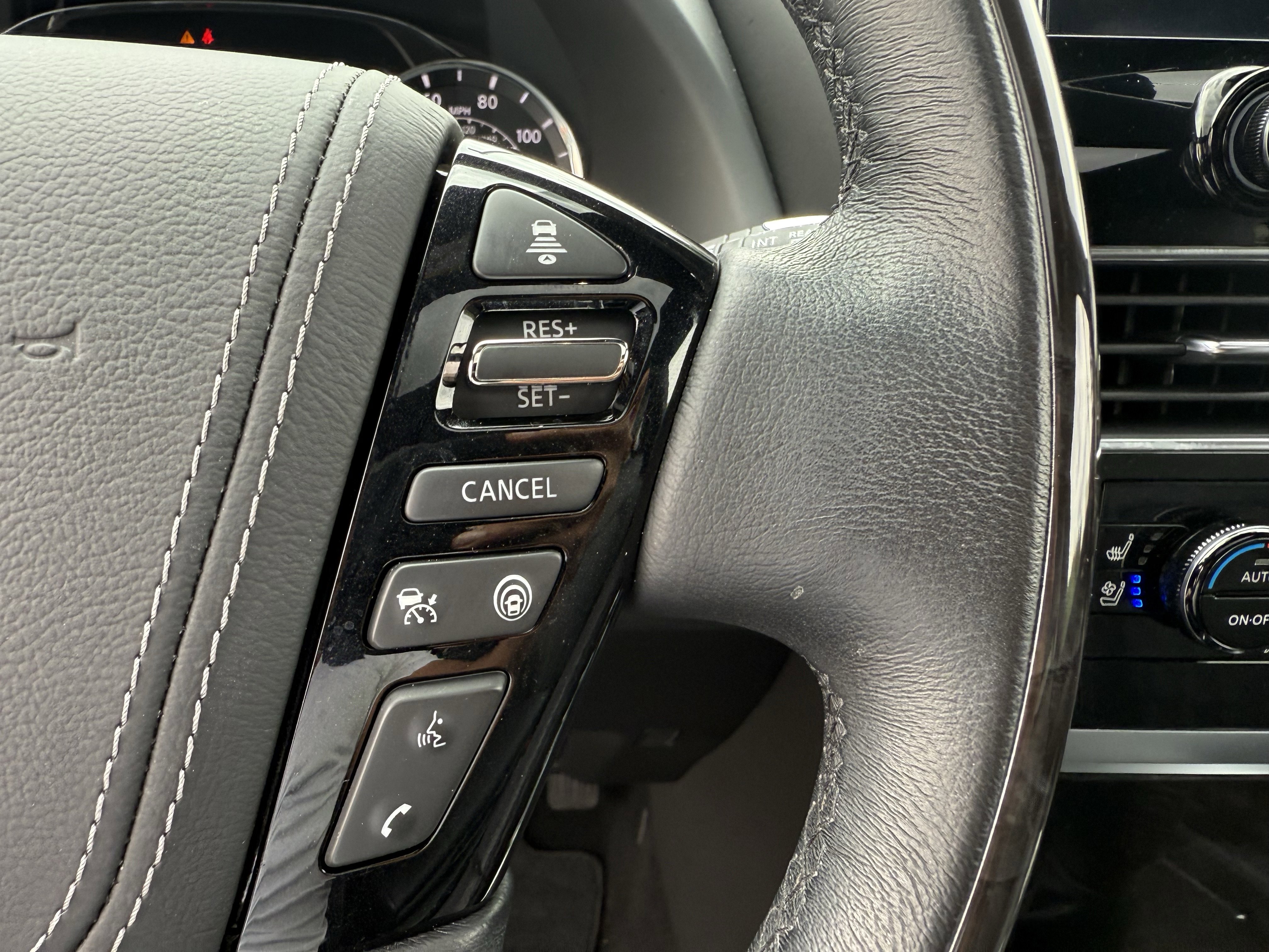Certified 2024 INFINITI QX80 Sensory image 20