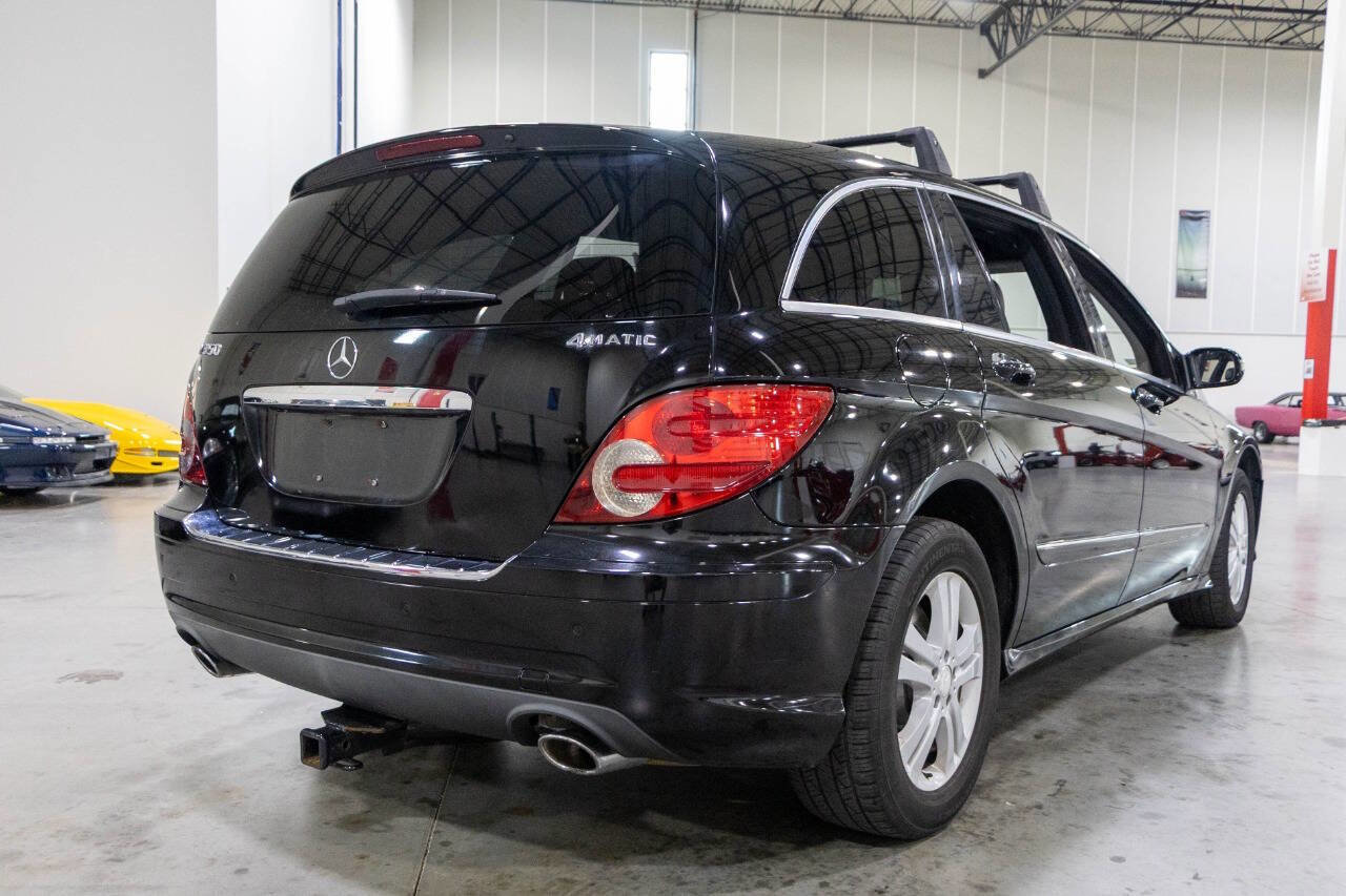 Used 2008 Mercedes-Benz R 350 4MATIC image 7