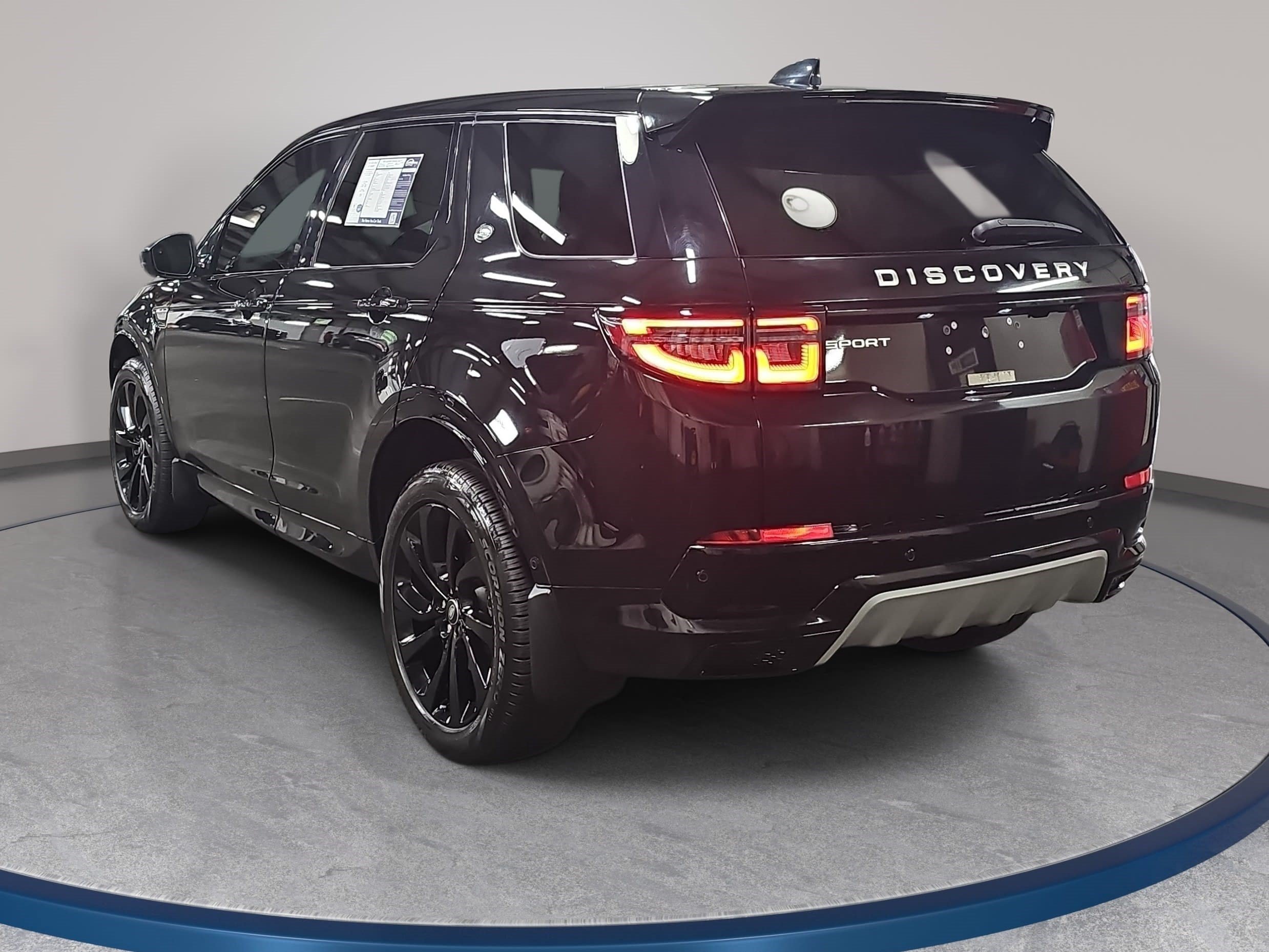 Used 2024 Land Rover Discovery Sport S AWD/4WD image 7