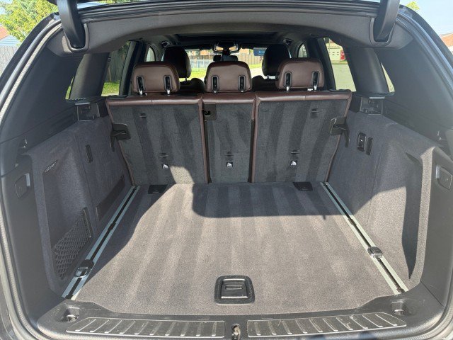 Used 2019 BMW X3 xDrive30i w/ Driving Assistance Package AWD/4WD image 16