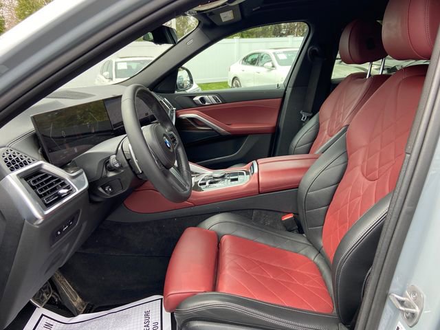 Certified 2024 BMW X6 xDrive40i w/ M Sport Professional Package image 20