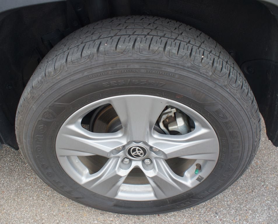 Used 2025 Toyota RAV4 XLE w/ Weather Package AWD/4WD image 26