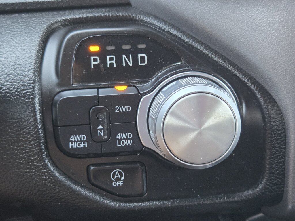 Used 2024 RAM 1500 Laramie AWD/4WD image 22