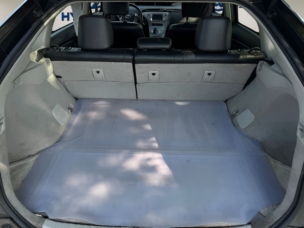 Used 2013 Toyota Prius Persona Series FWD image 9