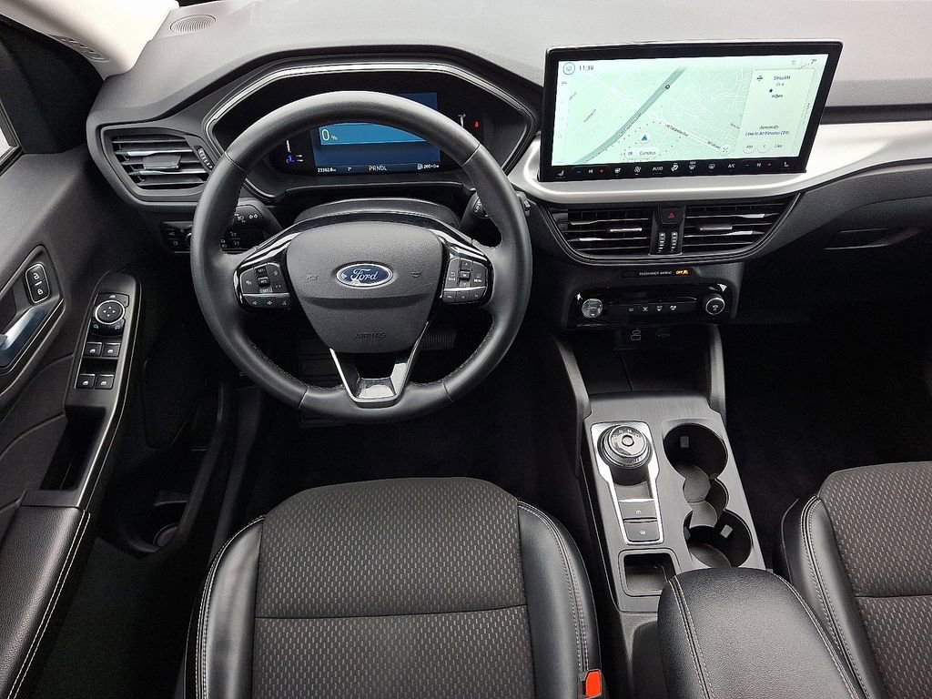 Used 2024 Ford Escape SE image 11