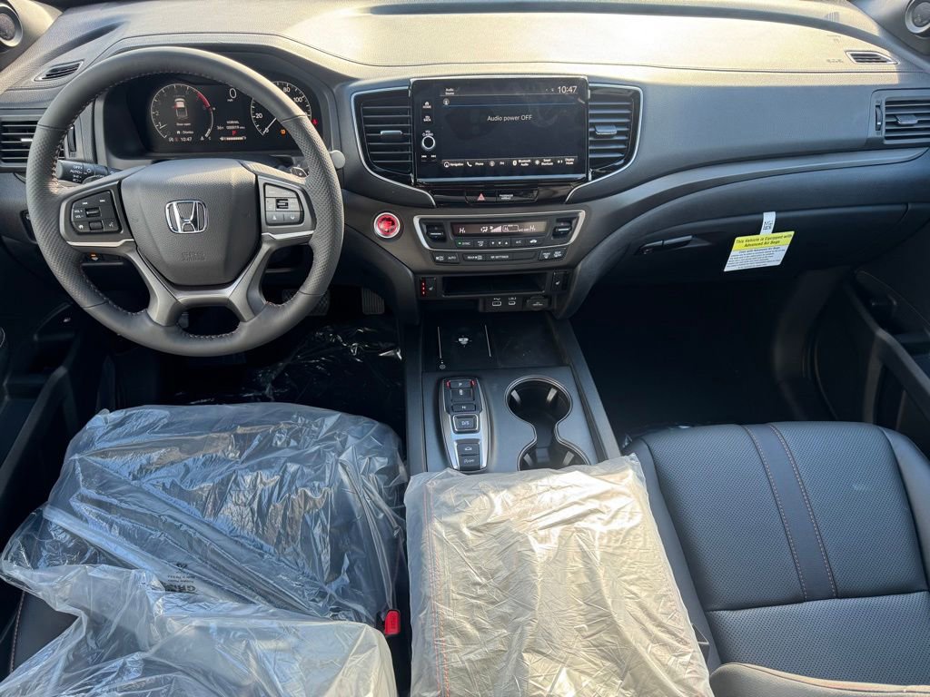 Used 2025 Honda Ridgeline TrailSport image 17