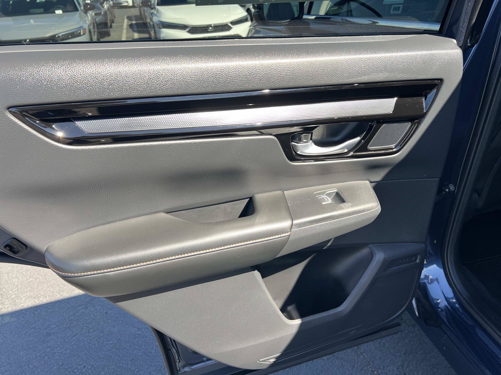 Certified 2025 Honda CR-V Sport Touring image 23
