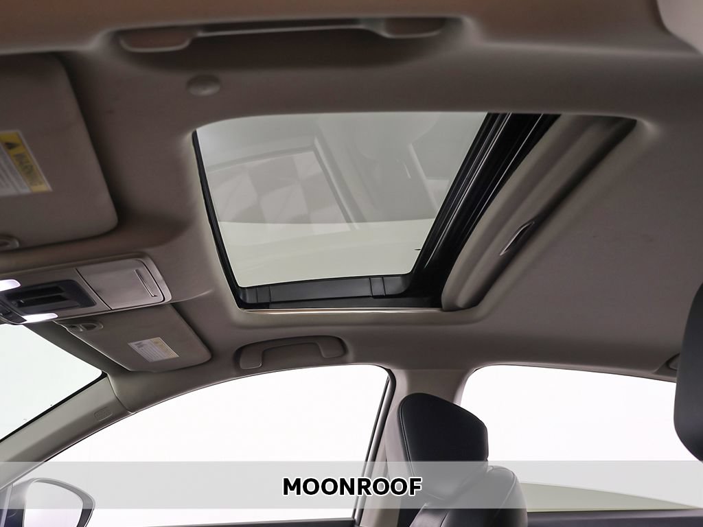 Used 2023 Honda Accord Touring image 4
